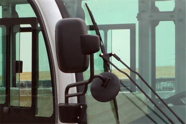 14座封閉電動觀光車反光鏡